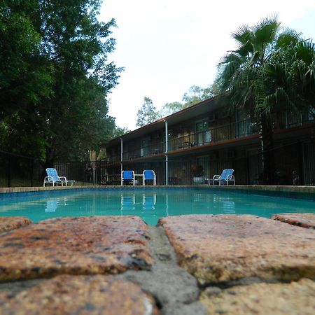 Coomera Motor Inn Голд-Кост Экстерьер фото