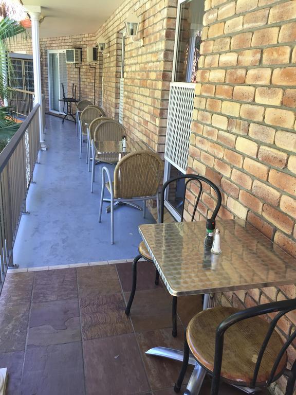 Coomera Motor Inn Голд-Кост Экстерьер фото
